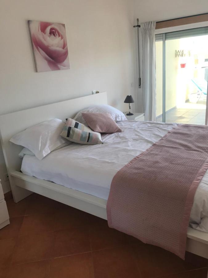 Condo Do Mar Lovely First Floor Apartment With Pool 拉哥斯 外观 照片